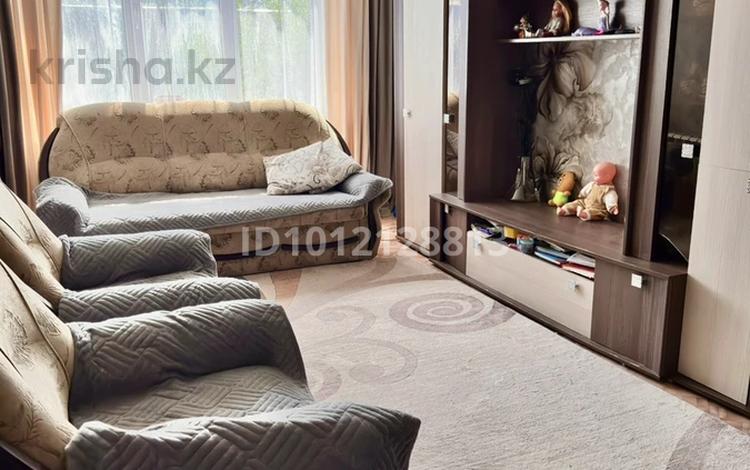 3-бөлмелі пәтер · 69.6 м² · 5/5 қабат, 3-й мкр. 28, бағасы: ~ 15 млн ₸ в Риддере — фото 17