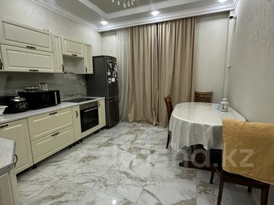 3-бөлмелі пәтер · 98.4 м² · 4/13 қабат, Абикен Бектуров 7 — Туран Толе би Анвар, бағасы: 51 млн ₸ в Астане, Есильский р-н