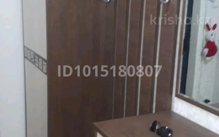 2-бөлмелі пәтер · 60 м² · 7/9 қабат, 4 микрорайон 40, бағасы: 22.5 млн ₸ в Аксае — фото 2