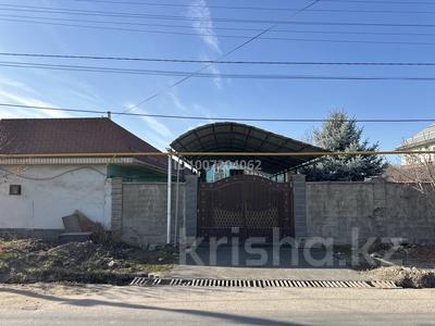 Отдельный дом · 4 комнаты · 260 м² · 10 сот., мкр Алгабас 7 — Самен батыра 7 за 2 млн ₸ в Алматы, Алатауский р-н