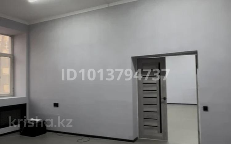 Свободное назначение, салоны красоты, кабинеты и рабочие места · 20 м² за 120 000 ₸ в Алматы, Алмалинский р-н — фото 2