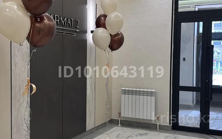 3-комнатная квартира · 80 м² · 4/6 этаж, Майкудук, мкр Голубые пруды 2 за 27.5 млн 〒 в Караганде, Алихана Бокейханова р-н — фото 2