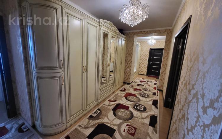 3-комнатная квартира, 106.7 м², 5/9 этаж, Алтынсарина за 55 млн 〒 в Костанае — фото 2