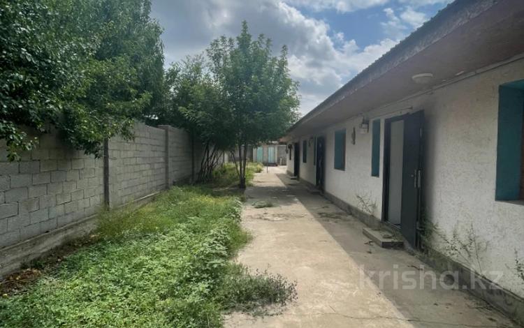 Жеке үй · 10 бөлме · 220 м² · 8 жүзд., Самал-3 ш/а., Султана Байысбаева 11, бағасы: 40 млн ₸ в Шымкенте, Абайский р-н — фото 8