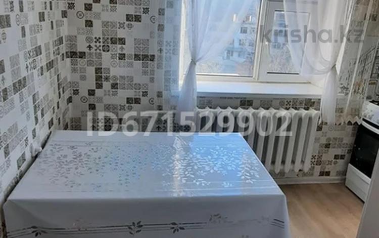 1-комнатная квартира · 39.6 м² · 5/5 этаж, мкр Кунаева 65 за 120 000 ₸ в Уральске — фото 3