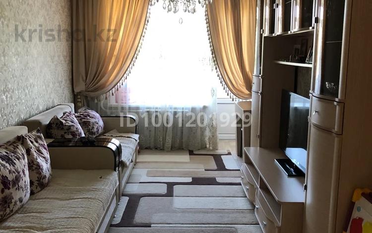3-комнатная квартира · 54.7 м² · 3/9 этаж, Нуркена Абдирова 38 за 27 млн 〒 в Караганде, Казыбек би р-н — фото 2