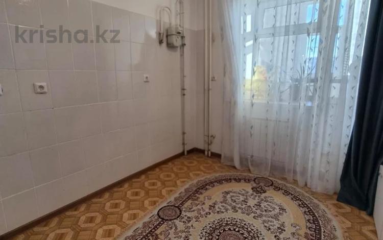 1-комнатная квартира · 43.7 м² · 5/9 этаж, мкр. Алтын орда 14б за 15.5 млн ₸ в Актобе — фото 2