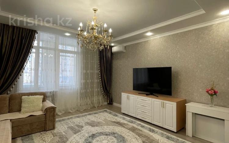 3-комнатная квартира · 120 м² · 2/8 этаж, Мангилик Ел 51/6 за 400 000 ₸ в Астане, Есильский р-н — фото 11