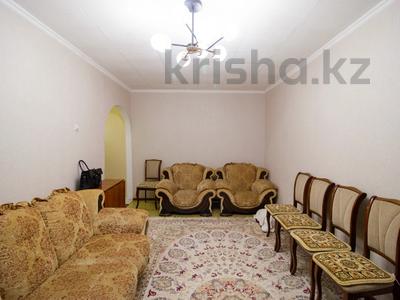 2-комнатная квартира, 42 м², 3/5 этаж, 4 мкрн за 13 млн 〒 в Талдыкоргане