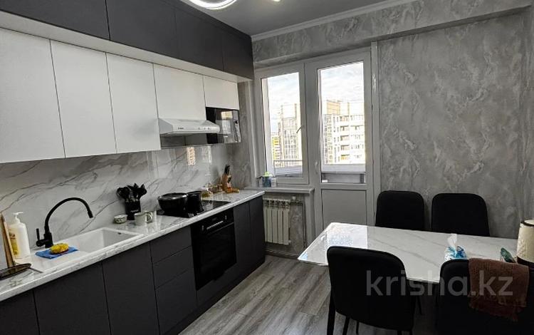2-бөлмелі пәтер · 65.5 м² · 10/10 қабат, пр. К. Сатпаева 55/1, бағасы: 31 млн ₸ в Усть-Каменогорске — фото 4