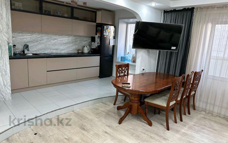 5-комнатная квартира · 95.9 м² · 3/10 этаж, Кудайбердиева (Бестужева) 6 за 30.5 млн 〒 в Павлодаре — фото 2