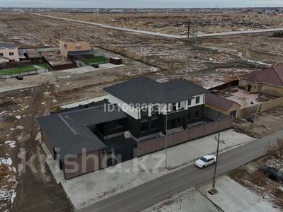 Отдельный дом · 7 комнат · 520.6 м² · 9.43 сот., мкр Нурсая, Аубекерова 45 за 150 млн 〒 в Атырау