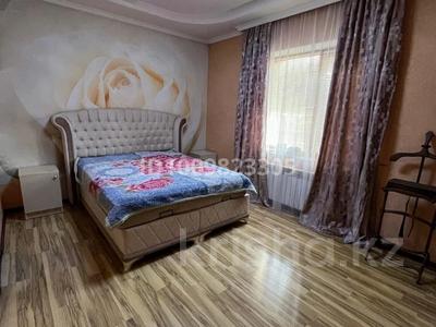 Дом · 7 комнат · 420 м², Гидрокомплекс 175 — За школой Дарын за 50 000 〒 в Таразе