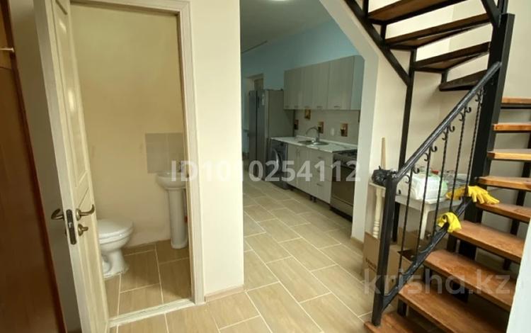 Жеке үй · 3 бөлме · 80 м² · 1.5 сот., Ногайбаева 78/3 — Возле школы 57, бағасы: 500 000 〒 в Алматы, Жетысуский р-н — фото 2