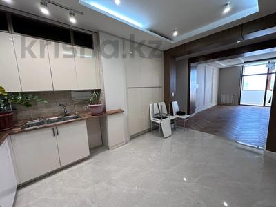 4-комнатная квартира, 164 м², 1 этаж, Ул. Ахмета Байтурсунова 1 за 99 млн 〒 в Астане