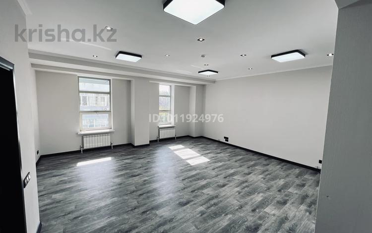 Офисы · 100 м² за 900 000 ₸ в Алматы, Бостандыкский р-н — фото 2
