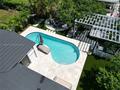 Отдельный дом · 3 комнаты · 130 м² · , Hallandale Beach FL 33009 — 633 SW 4th St за 500 млн ₸ в Майами — фото 28