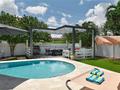Отдельный дом • 3 комнаты • 130 м² • , Hallandale Beach FL 33009 — 633 SW 4th St за 500 млн 〒 в Майами — фото 29