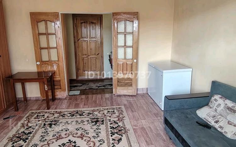 2-комнатная квартира · 56 м² · 2/10 этаж, Майкудук, Майкудук, мкр Голубые пруды 4б за 18.5 млн ₸ в Караганде, Алихана Бокейханова р-н — фото 2