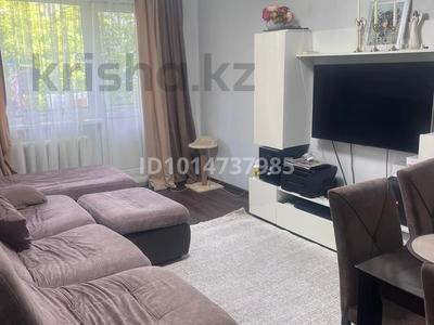 3-комнатная квартира · 62.4 м² · 3/5 этаж, мкр Юго-Восток, Рыскулова 7 за 23 млн ₸ в Караганде, Казыбек би р-н