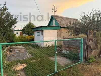 Дача · 2 комнаты · 14 м² · 6 сот., Бобровка 4115 за 6.5 млн 〒 в Семее