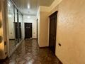 4-комнатная квартира, 192 м², 7/7 этаж, проспект алии молдагуловой 46 в за 60 млн 〒 в Актобе — фото 12