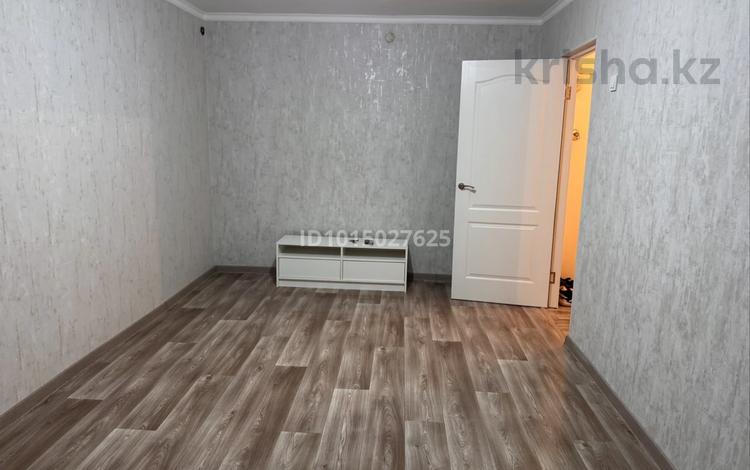 1-комнатная квартира · 31.3 м² · 3/5 этаж, Санкибай батыра 173/1 — Кол авто за 120 000 ₸ в Актобе — фото 2