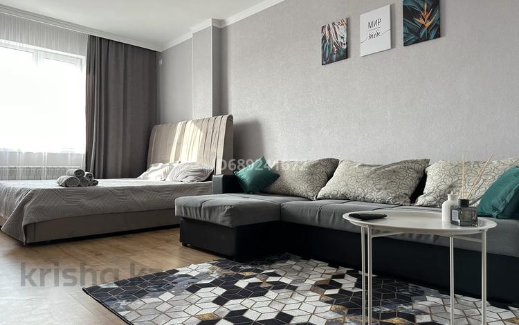 1-комнатная квартира · 50 м² · 6/12 этаж, Е-15 ул 9 за 15 000 ₸ в Астане, Есильский р-н — фото 2