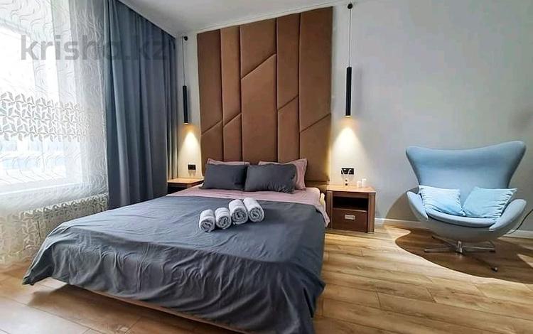 3-комнатная квартира · 100 м² · 12/14 этаж, мкр 11, Аз-Наурыз 144 — Дом вдоль Абилкаир-хана,напротив гостиницы Дастан за 30 000 ₸ в Актобе — фото 2