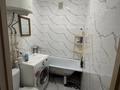 2-комнатная квартира · 44 м² · 1/5 этаж, Бауыржан момышұлы 27/1 — Спальный телевизор холодильник стиральная машина кухня шкаф микроволновая печь пасуды все удобства за 8 000 ₸ в Темиртау — фото 3