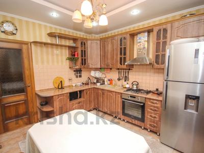 3-комнатная квартира, 70 м², 1 этаж, мкр Таугуль-2 27 за 39 млн 〒 в Алматы, Ауэзовский р-н
