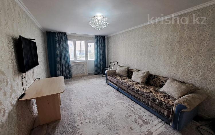 2-комнатная квартира, 78 м², 5/5 этаж помесячно, Коргалжынское шоссе — Чингиза Айтматова за 160 000 〒 в Астане, Нура р-н — фото 2