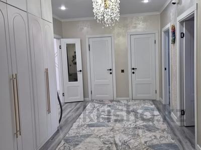 2-бөлмелі пәтер · 78 м² · 4/5 қабат, мкр. Алтын орда, Мангилик ел, бағасы: 33 млн ₸ в Актобе