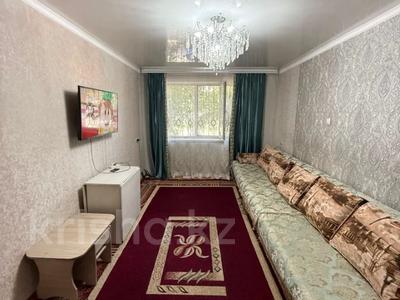 3-комнатная квартира · 57.8 м² · 1/5 этаж, Кашаубаева 7а за 15.5 млн 〒 в Семее