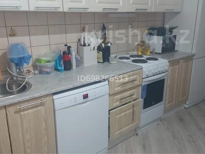 4 комнаты · 95 м² · 5 этаж, Люксембург 102 — Район 9 школы ( ТД «Гулливер») за 55 000 ₸ в Павлодаре