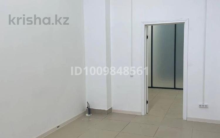 Салоны красоты, студии · 16 м² за 80 000 ₸ в Кокшетау — фото 2