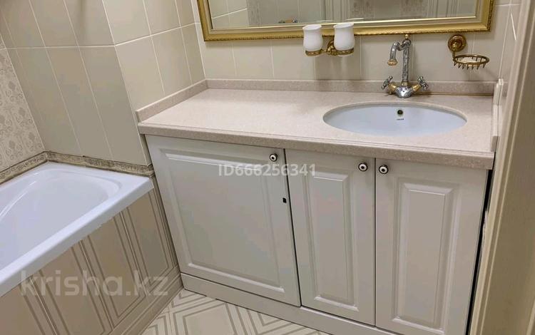 3-комнатная квартира · 90 м² · 13/14 этаж, Сарайшык 7 за 400 000 ₸ в Астане, Есильский р-н — фото 12