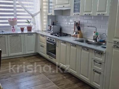 3-комнатная квартира · 100 м² · 3/5 этаж, Новый город, Тауелсиздик за 44 млн ₸ в Актобе