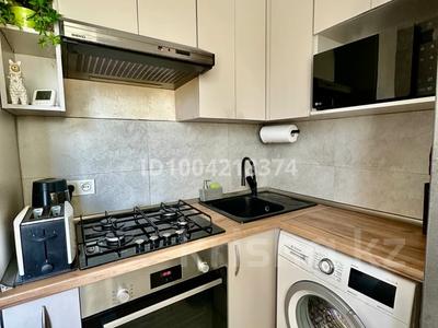 Продажа квартир в Алматы: 1-комнатная квартира · 34.6 м² · 5/5 этаж, Шашкина 32 — Аль-фараби - Шашкина за 34.8 млн 〒 1-комнатная квартира · 34.6 м² · 5/5 этаж, Шашкина 32 — Аль-фараби - Шашкина за 34.8 млн 〒 в Алматы, Медеуский р-н
