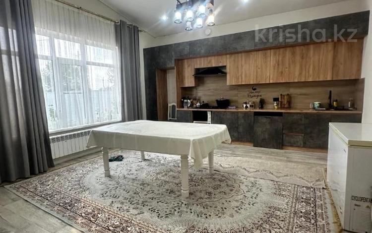 Жеке үй · 4 бөлме · 158.2 м² · 8 жүзд., Жибек жолы 1058\3, бағасы: 31 млн ₸ в Актобе, жилой массив Заречный-3 — фото 2