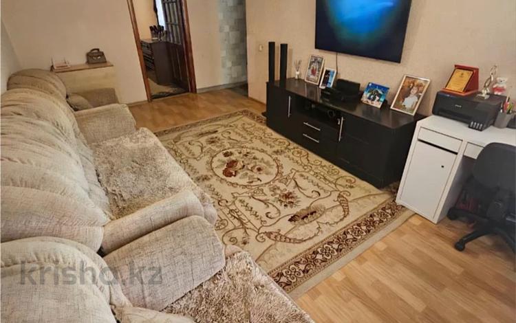 2-бөлмелі пәтер · 45 м² · 1/5 қабат, 18-шағынаудан, бағасы: 10.5 млн ₸ в Караганде, Алихана Бокейханова р-н — фото 5