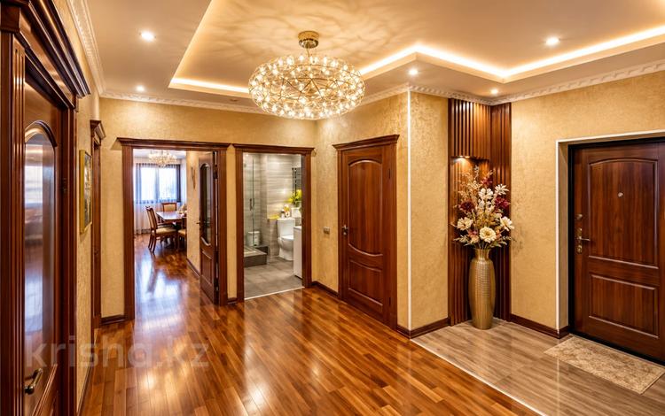 3-комнатная квартира · 130 м² · 9/12 этаж, Рыскулбекова за 85 млн ₸ в Алматы, Бостандыкский р-н — фото 44