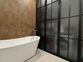 3-комнатная квартира · 135 м² · 3/15 этаж, мкр Тастак-2 273/5 — толе би 273/5 за 109 млн ₸ в Алматы, Алмалинский р-н — фото 52