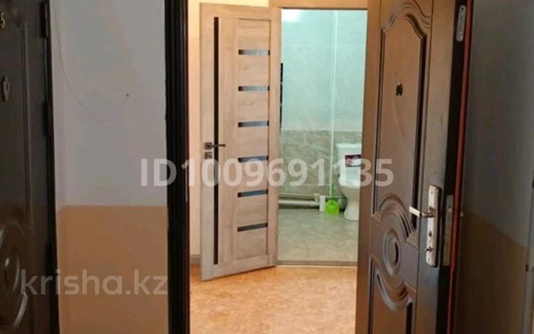 1-комнатная квартира · 41 м² · 2/5 этаж, мкр Байтерек 21 за 80 000 ₸ в Таразе — фото 2
