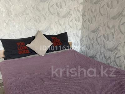 1-комнатная квартира · 40 м² · 2/5 этаж, мкр Новый Город, Нуркена абдирова 9 за 10 000 ₸ в Караганде, Казыбек би р-н