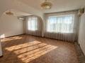 3-комнатная квартира · 83.7 м² · 4/5 этаж, Владимирский 100 за 19.6 млн ₸ в Атырауской обл. — фото 2