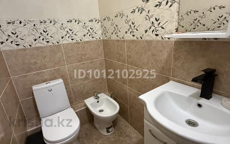 4-бөлмелі пәтер · 110 м² · 5/5 қабат, Мкр. Болашак 29, бағасы: 300 000 ₸ в Талдыкоргане, военный городок Улан — фото 2