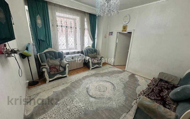 2-бөлмелі пәтер · 50 м² · 1/2 қабат, Ст.Защита, ул.Темиржолшылар, бағасы: 10.8 млн ₸ в Усть-Каменогорске, Ульбинский — фото 2