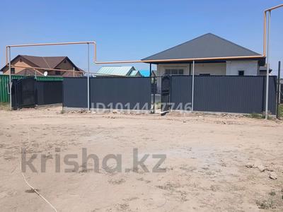 Отдельный дом · 3 комнаты · 110 м² · 4 сот., Болашақ — Выше Хамле за 28 млн ₸ в Каскелене