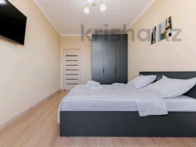 2-бөлмелі пәтер · 53 м² · 18/22 қабат, Бектурова 4/1, бағасы: 16 000 ₸ в Астане, Нура р-н